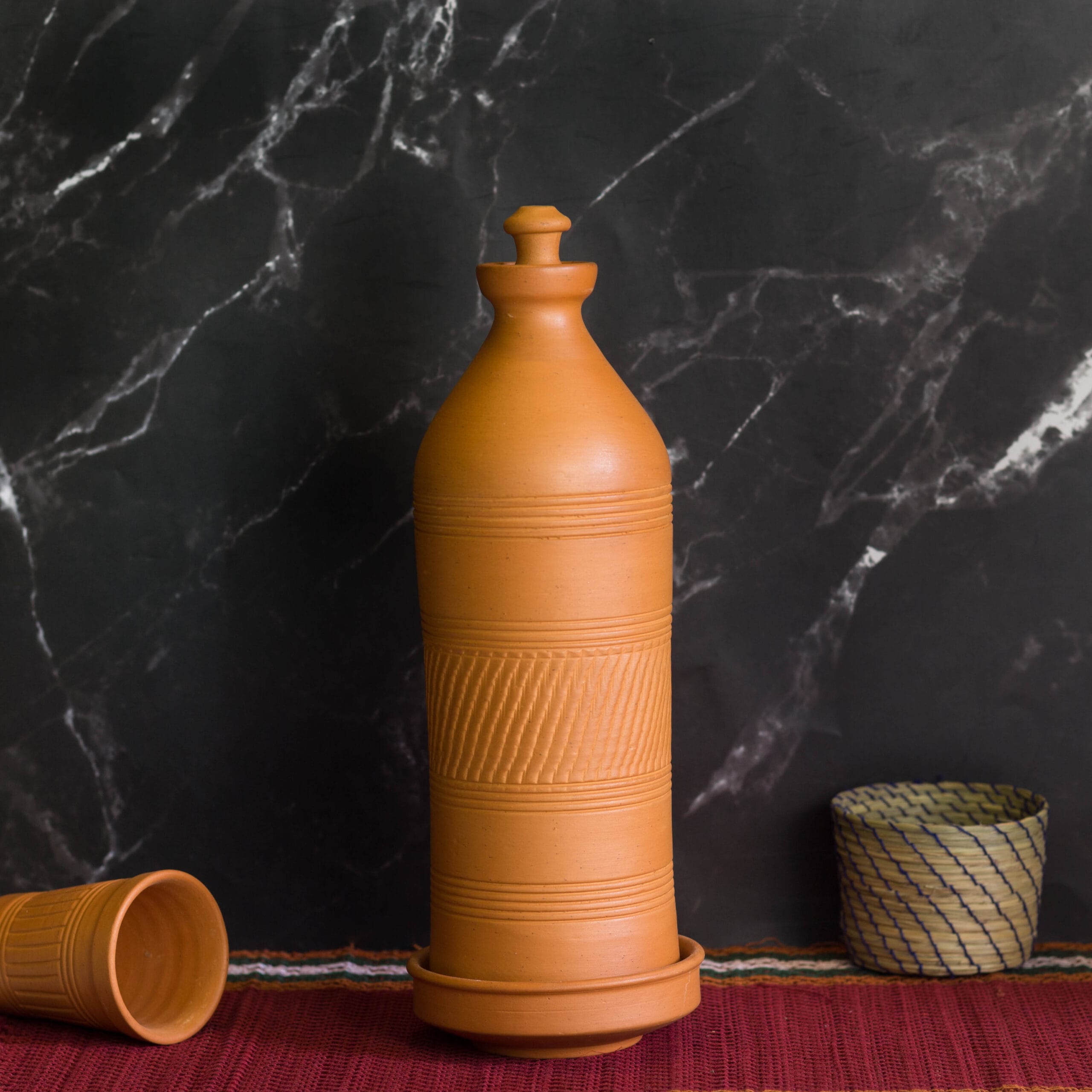 Handmade Eco-Friendly Reusable Terracotta Bottle Traditional Design, 800ml