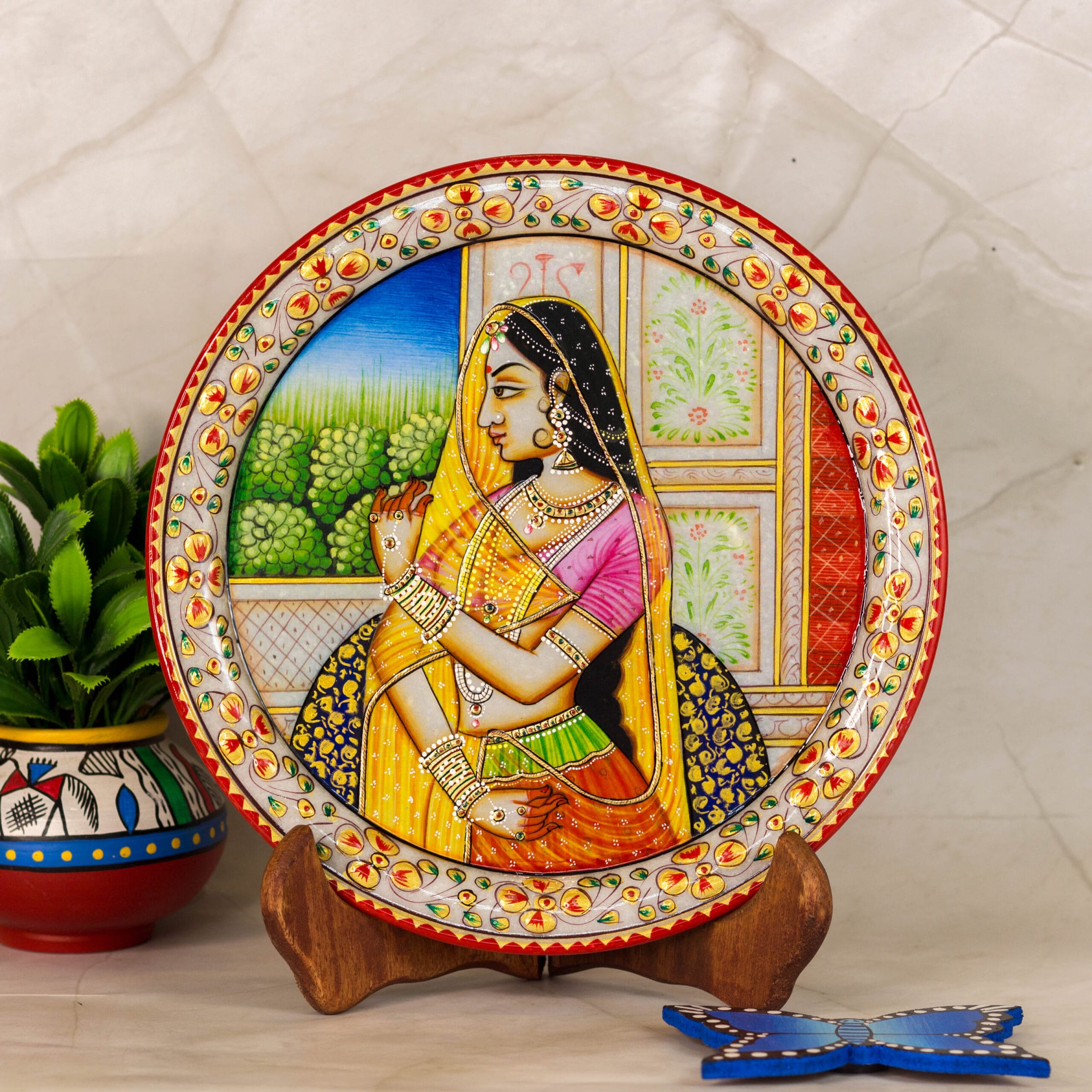 Queen-Marble Plate Painting with Wooden Stand, Hand-painted